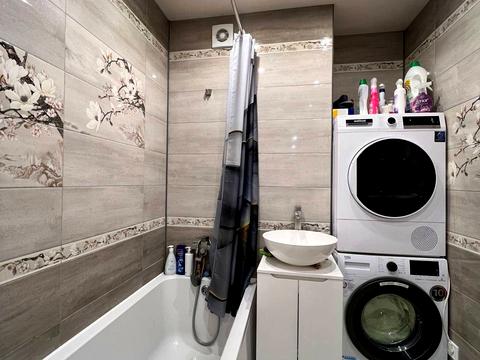 квартира за адресою Івана Величковського вул., 70а