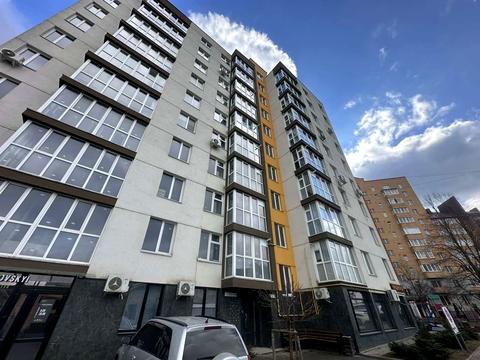 квартира за адресою Тролейбусна вул., 15-В