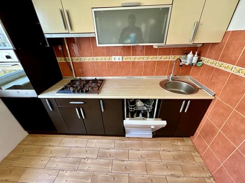 квартира за адресою Івана Величковського вул., 16