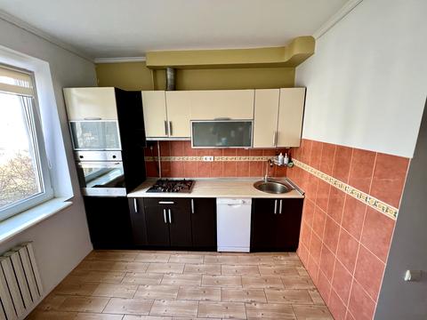 квартира за адресою Івана Величковського вул., 16