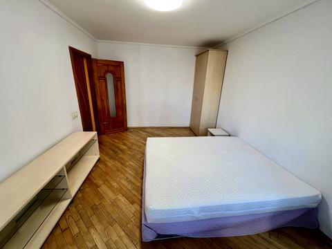 квартира за адресою Івана Величковського вул., 16