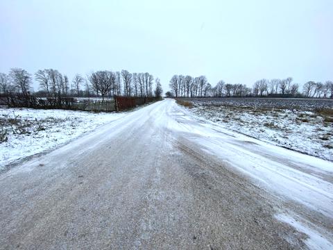 участок по адресу 