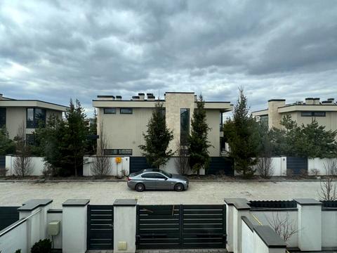 будинок за адресою Затишна