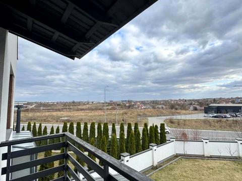 будинок за адресою Затишна