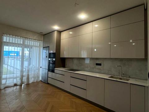 будинок за адресою Затишна