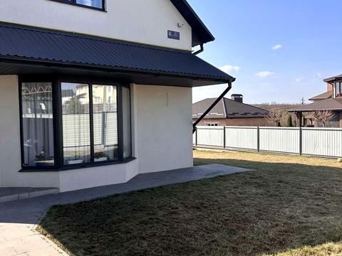 будинок за адресою с. Лісові Гринівці, Жванецького, 20/1