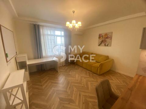 квартира за адресою Михайла Максимовича вул. (Онуфрія Трутенка), 26