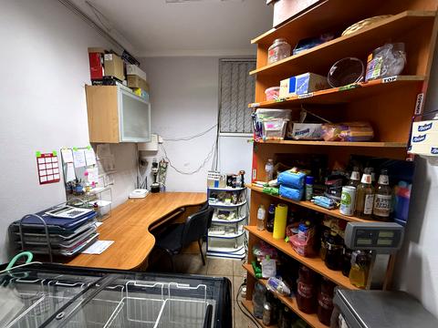 коммерческая по адресу Героев Крут бульв. (Героїв Сталінграду), 22