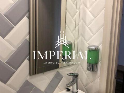 коммерческая по адресу Професора Караваєва ул., 1