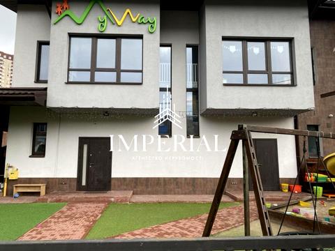 коммерческая по адресу Професора Караваєва ул., 1