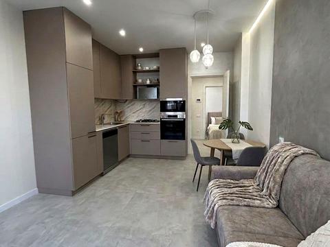 квартира за адресою Володимира Навроцького вул., 37