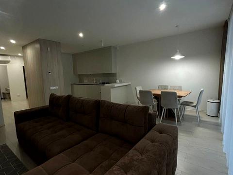 дом по адресу Независимости Украины ул., 64