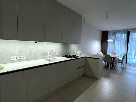 дом по адресу Независимости Украины ул., 64