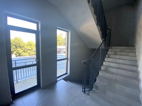 комерційна за адресою Зелена вул., 253