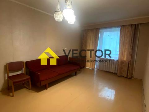 квартира по адресу Гната Хоткевича пер., 4