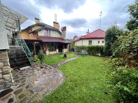 будинок за адресою Академіка Миколи Біляшівського вул.