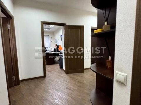 комерційна за адресою Басейна вул., 10