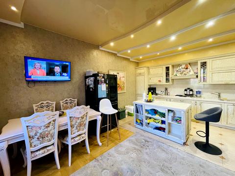 будинок за адресою Салютна вул.