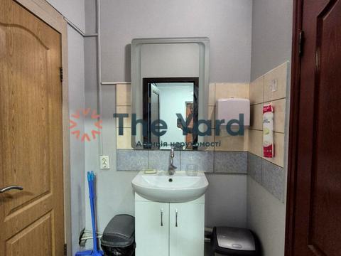 коммерческая по адресу Берестейське шоссе (Брест-Литовське), 107