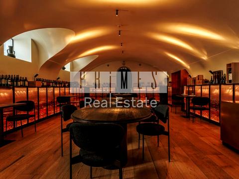 коммерческая по адресу Ивана Мазепы ул. (Январского Восстания), 6