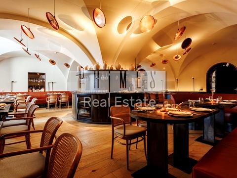 коммерческая по адресу Ивана Мазепы ул. (Январского Восстания), 6