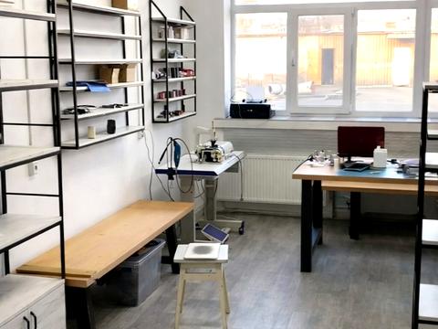 комерційна за адресою Василя Червонія вул. (Гагаріна), 39