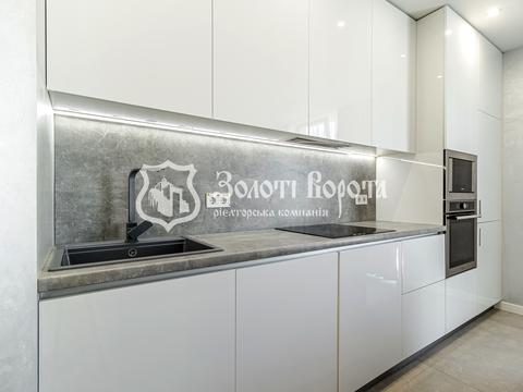 квартира за адресою Олени Пчілки вул., 8