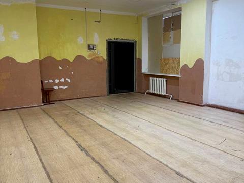 комерційна за адресою Молодіжна вул., 12/1