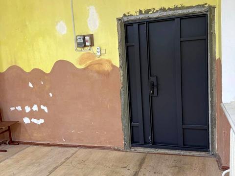 комерційна за адресою Молодіжна вул., 12/1