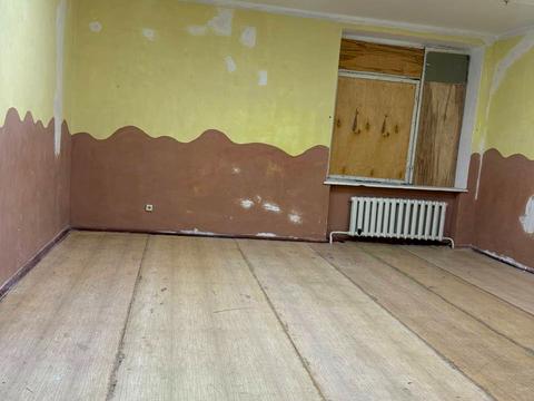 комерційна за адресою Молодіжна вул., 12/1