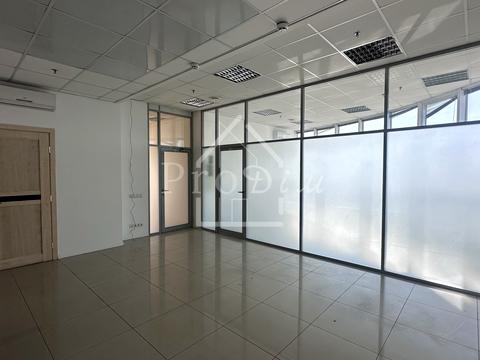 комерційна за адресою Харківське шосе, 201-203
