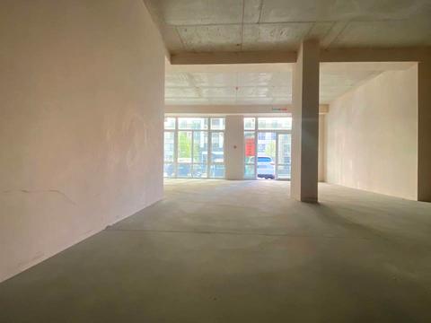 комерційна за адресою Університетська вул., 3/3