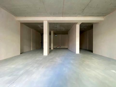 комерційна за адресою Університетська вул., 3/3