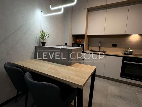 квартира за адресою Олександра Олеся вул., 2-Б