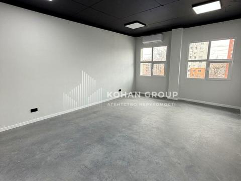 комерційна за адресою Львівське шосе, 5