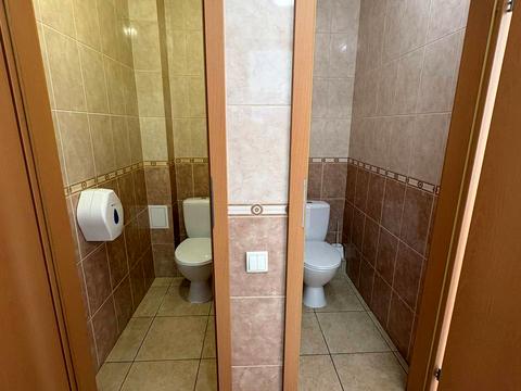 коммерческая по адресу Богдана Хмельницкого ул., 212