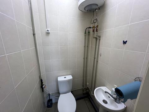 комерційна за адресою Володимира Українця вул., 36-Б