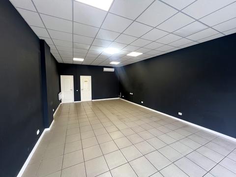 комерційна за адресою Володимира Українця вул., 36-Б