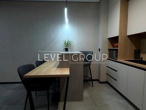 квартира за адресою Олександра Олеся вул., 2-Б