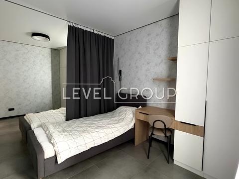 квартира за адресою Олександра Олеся вул., 2-Б