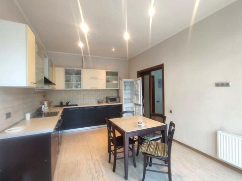 квартира за адресою Незалежності вул., 11/1