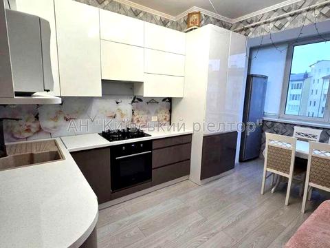 квартира за адресою Європейська вул., 5-В