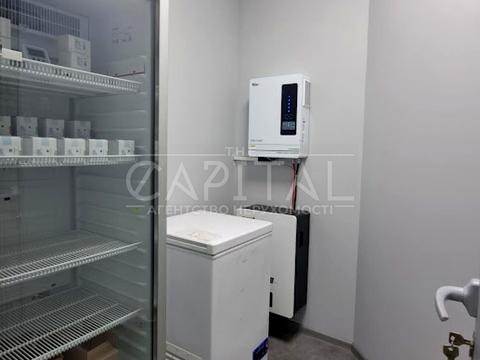 комерційна за адресою Микільсько-Слобідська вул., 8