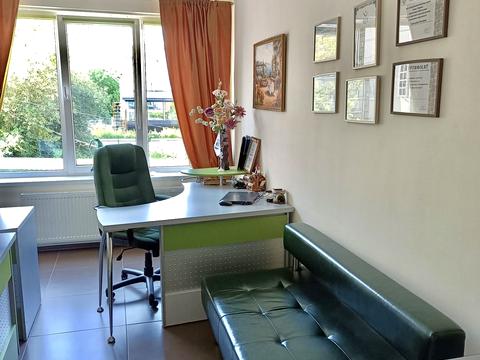 комерційна за адресою Митрополита Шептицького вул., 5-Б