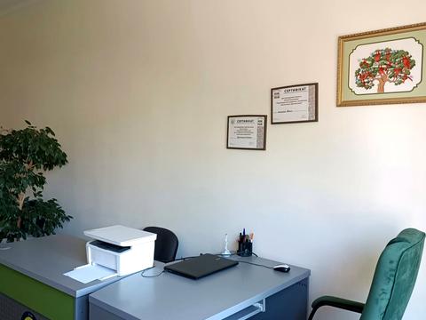 комерційна за адресою Митрополита Шептицького вул., 5-Б