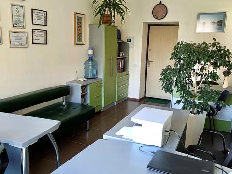 комерційна за адресою Митрополита Шептицького вул., 5-Б