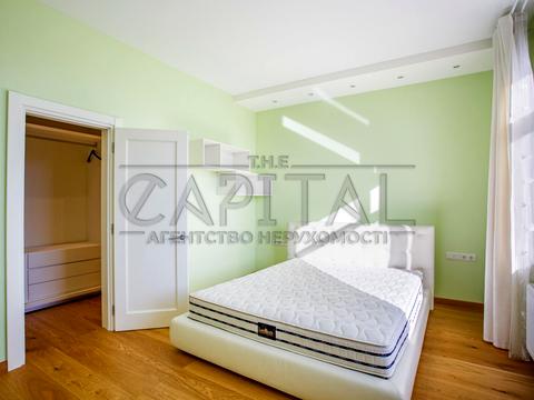 дом по адресу вул. Озерна