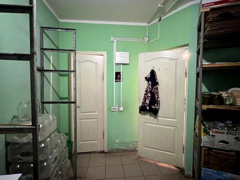 комерційна за адресою Чернівецька вул., 53