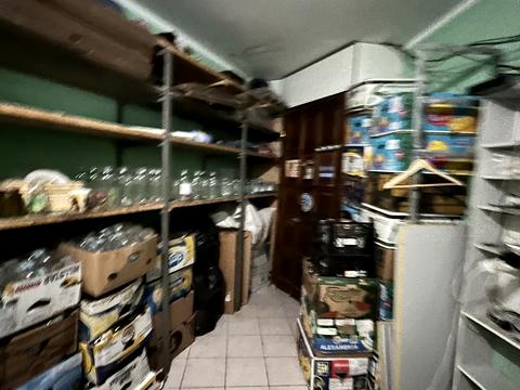 комерційна за адресою Чернівецька вул., 53