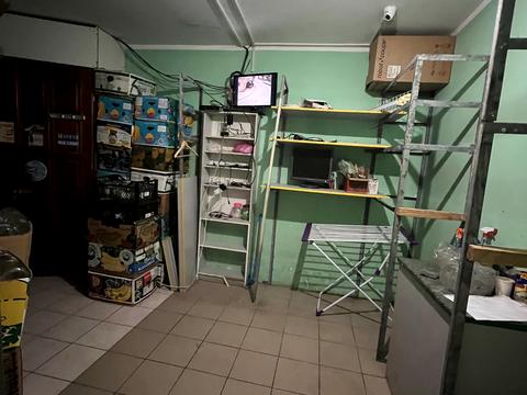 комерційна за адресою Чернівецька вул., 53